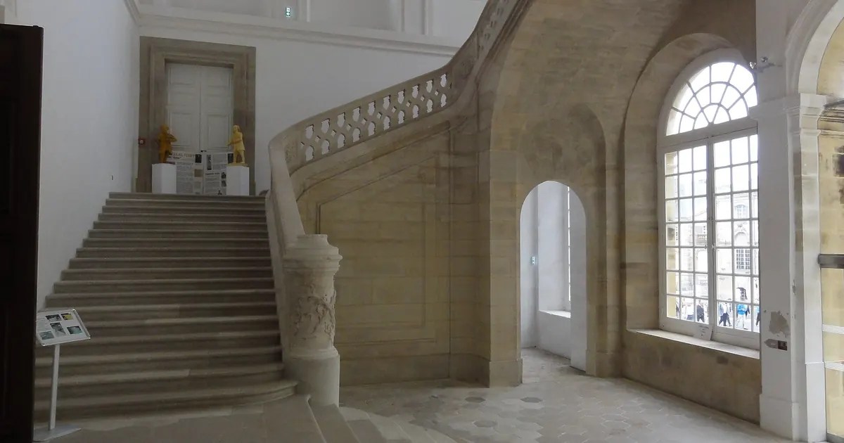 Diagnostic amiante à Lunéville : comprendre le repérage dans le bâti ancien — Lunéville